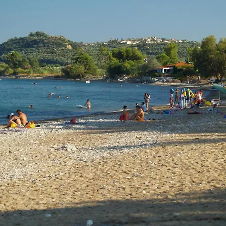 Akroyali Seafront Retreat-sweet Family Escape Agios Andreas (Messenia)