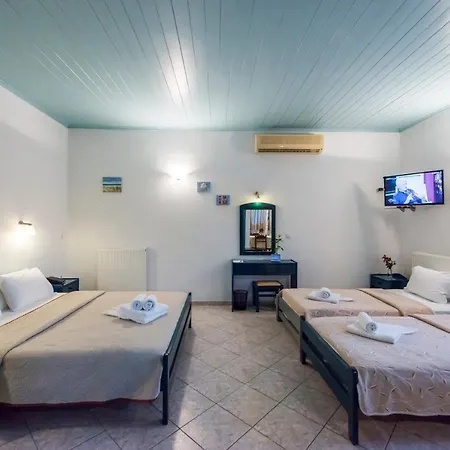 Apartment Akroyali Seafront Retreat-sweet Family Escape Agios Andreas (Messenia)