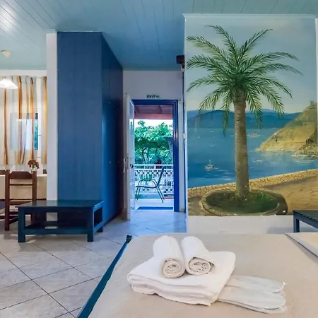 Akroyali Seafront Retreat-sweet Family Escape Apartment